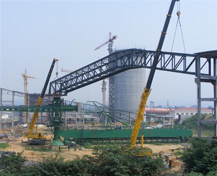 登电水泥厂吊装施工